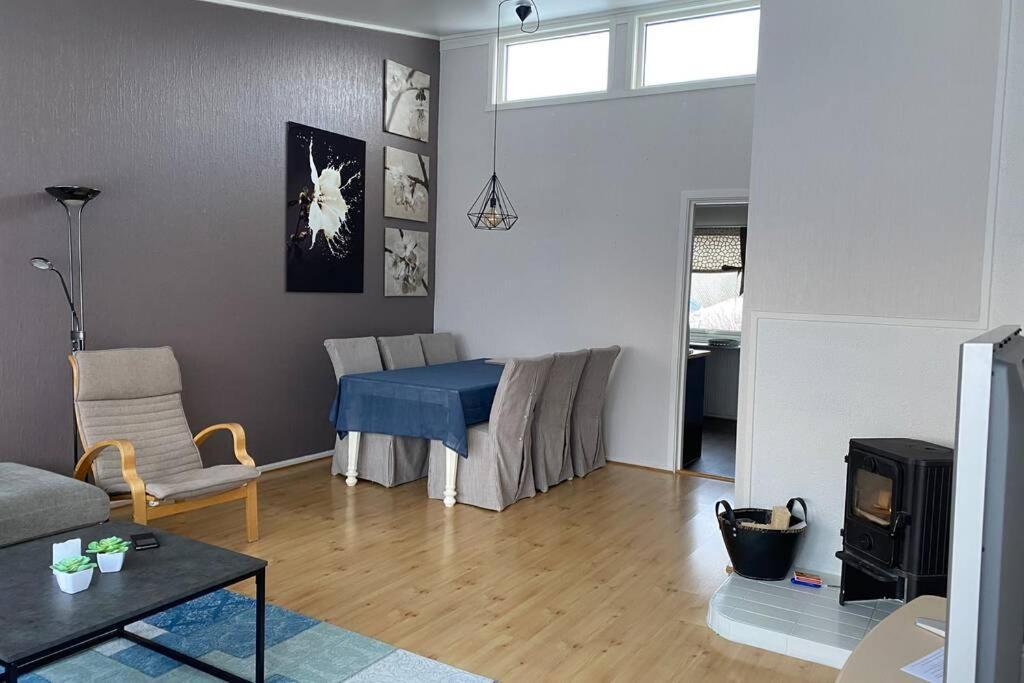 Apartmán Koselig Hus Til Leie Pa Stokmarknes I Vesteralen Exteriér fotografie